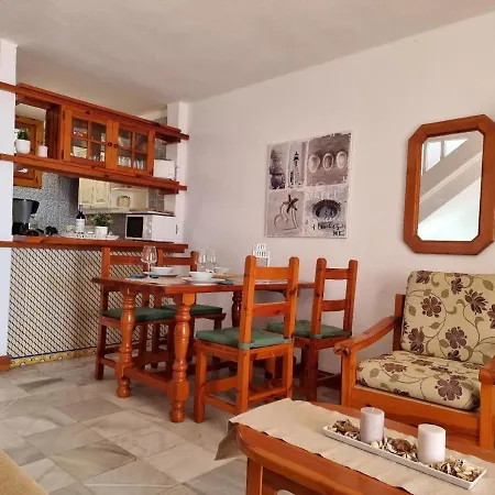 Apartament Wunderschoenes In Playa De La Americas Mit Grossem Gemeinsamem Pool *