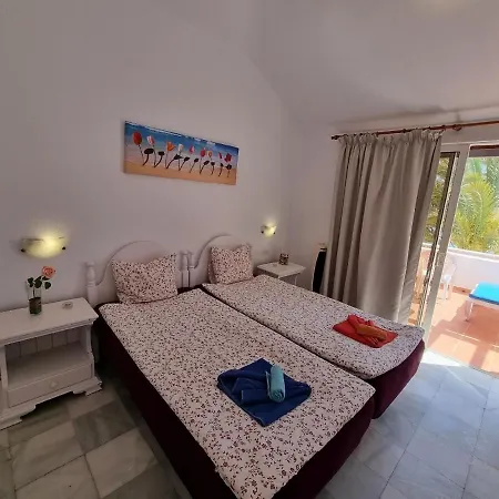 Apartament Wunderschoenes In Playa De La Americas Mit Grossem Gemeinsamem Pool Playa de las Americas (Tenerife)